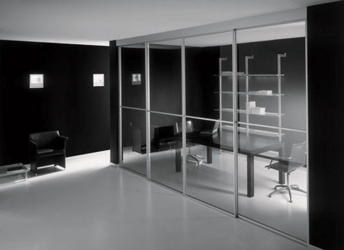 Зеркальные межкомнатные раздвижные двери фото Зеркальные межкомнатные раздвижные двери фото