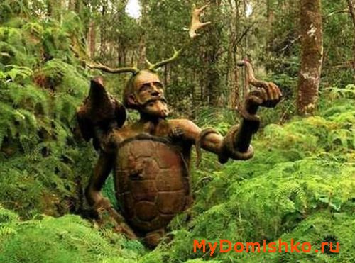 Садово-парковая скульптура из дерева фото Садовая скульптура из дерева Леший фото